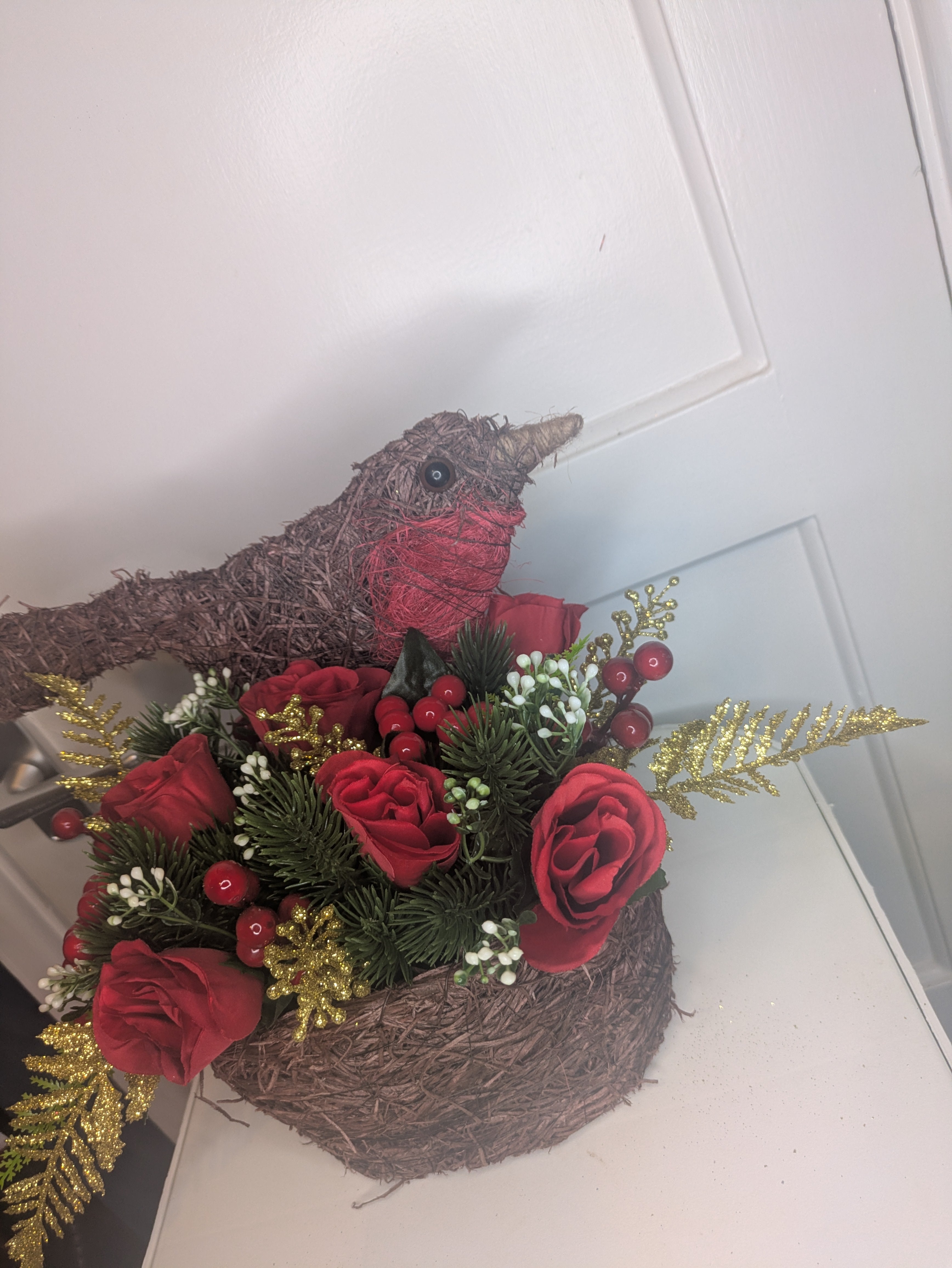 Robin Planter Arrangement