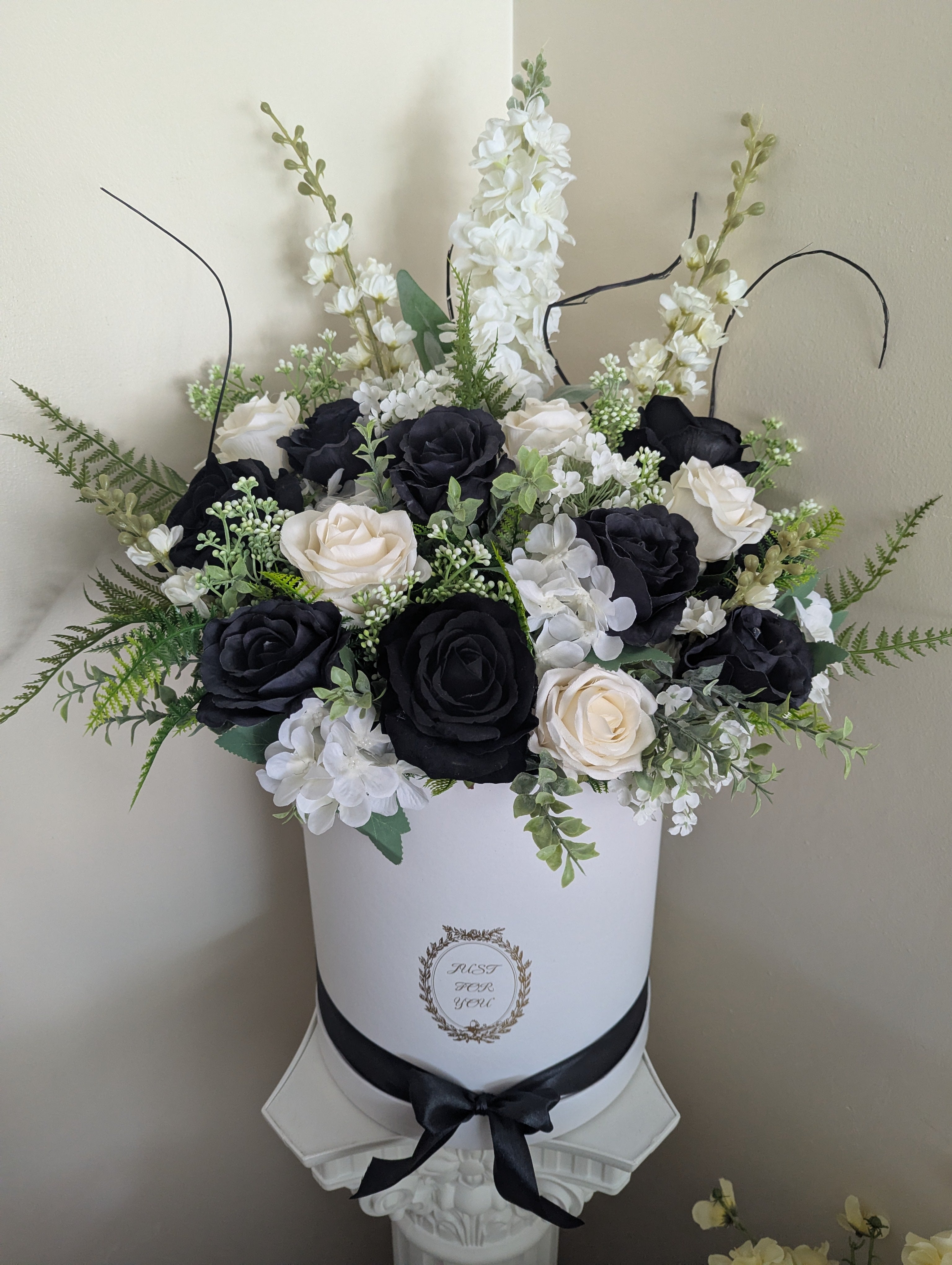 Black & White Hatbox